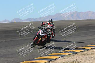 media/Nov-06-2023-Moto Forza (Mon) [[ce023d0744]]/3-Intermediate Group/Session 2 (Bowl)/